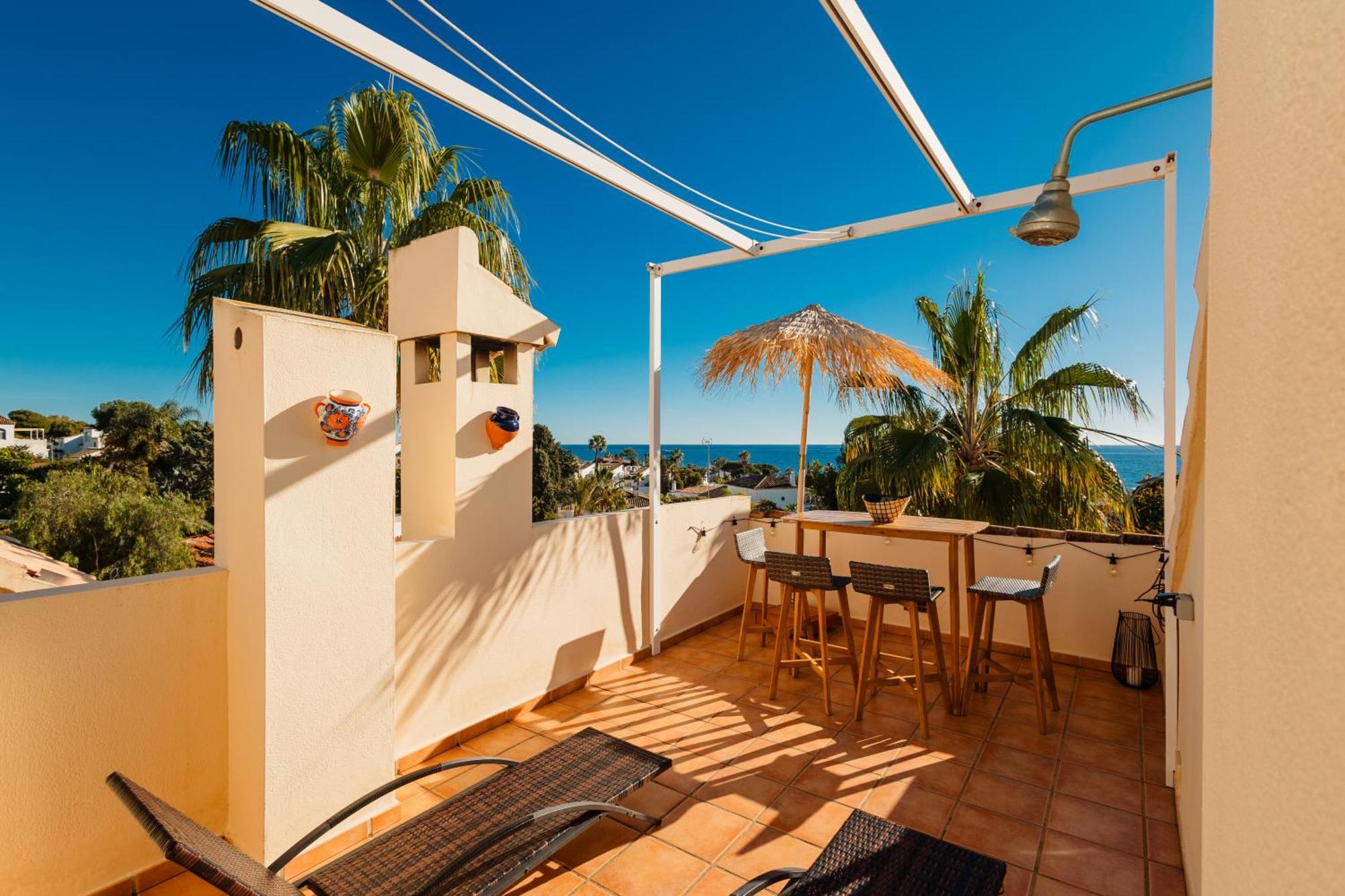 Front Line Townhouse With Sea Views And South Facing, In Costabella, * Marbella